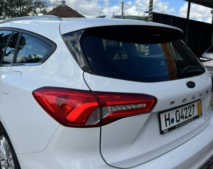 Белый Форд Фокус, объемом двигателя 2 л и пробегом 240 тыс. км за 13300 $, фото 45 на Automoto.ua