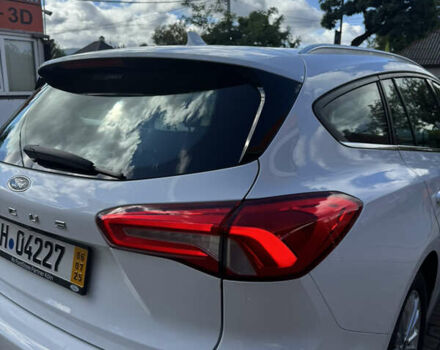 Белый Форд Фокус, объемом двигателя 2 л и пробегом 240 тыс. км за 13300 $, фото 44 на Automoto.ua