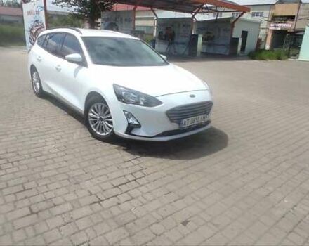 Белый Форд Фокус, объемом двигателя 1.5 л и пробегом 208 тыс. км за 11500 $, фото 6 на Automoto.ua