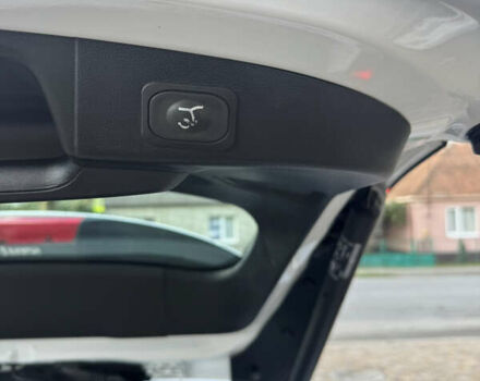 Белый Форд Фокус, объемом двигателя 2 л и пробегом 240 тыс. км за 13300 $, фото 28 на Automoto.ua