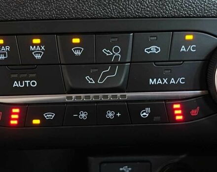 Белый Форд Фокус, объемом двигателя 1.5 л и пробегом 194 тыс. км за 13950 $, фото 16 на Automoto.ua