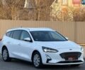 Белый Форд Фокус, объемом двигателя 2 л и пробегом 194 тыс. км за 13999 $, фото 1 на Automoto.ua