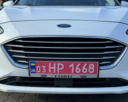 Белый Форд Фокус, объемом двигателя 1.5 л и пробегом 180 тыс. км за 13499 $, фото 9 на Automoto.ua