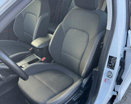 Белый Форд Фокус, объемом двигателя 1.5 л и пробегом 180 тыс. км за 13499 $, фото 21 на Automoto.ua