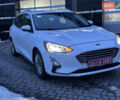 Белый Форд Фокус, объемом двигателя 1.5 л и пробегом 162 тыс. км за 15200 $, фото 1 на Automoto.ua