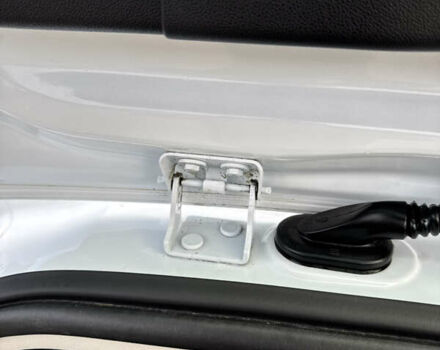 Белый Форд Фокус, объемом двигателя 1.5 л и пробегом 180 тыс. км за 13499 $, фото 68 на Automoto.ua