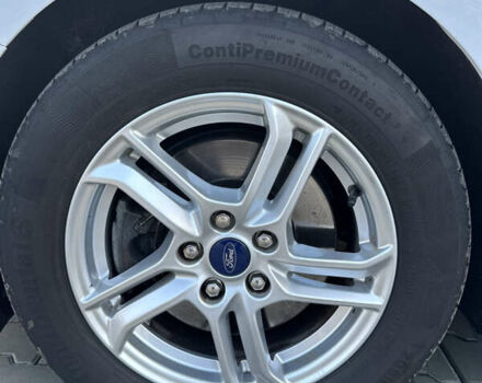 Белый Форд Фокус, объемом двигателя 1.5 л и пробегом 180 тыс. км за 13499 $, фото 56 на Automoto.ua