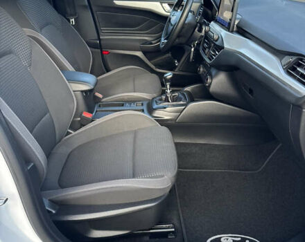 Белый Форд Фокус, объемом двигателя 1.5 л и пробегом 180 тыс. км за 13499 $, фото 34 на Automoto.ua