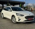Белый Форд Фокус, объемом двигателя 1.5 л и пробегом 180 тыс. км за 13499 $, фото 2 на Automoto.ua