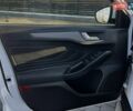 Белый Форд Фокус, объемом двигателя 1.5 л и пробегом 180 тыс. км за 15900 $, фото 4 на Automoto.ua
