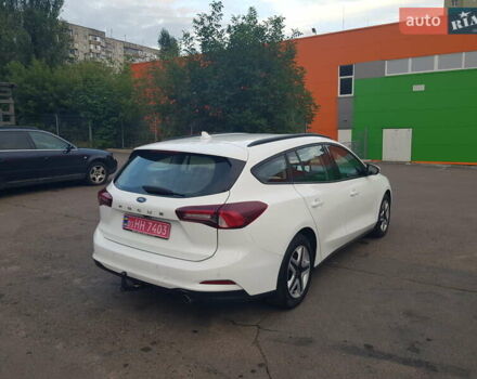 Белый Форд Фокус, объемом двигателя 1.5 л и пробегом 82 тыс. км за 19900 $, фото 7 на Automoto.ua
