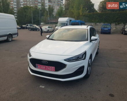 Белый Форд Фокус, объемом двигателя 1.5 л и пробегом 82 тыс. км за 19900 $, фото 3 на Automoto.ua