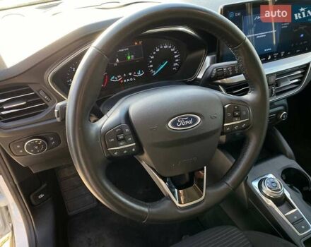 Білий Форд Фокус, об'ємом двигуна 1.5 л та пробігом 96 тис. км за 20000 $, фото 13 на Automoto.ua
