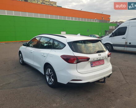 Белый Форд Фокус, объемом двигателя 1.5 л и пробегом 82 тыс. км за 19900 $, фото 11 на Automoto.ua