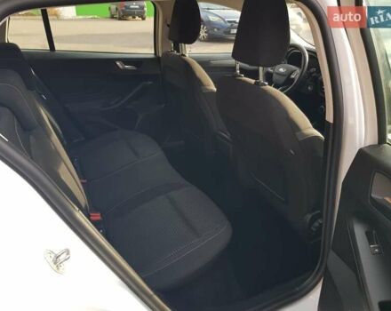 Белый Форд Фокус, объемом двигателя 1.5 л и пробегом 82 тыс. км за 18500 $, фото 36 на Automoto.ua