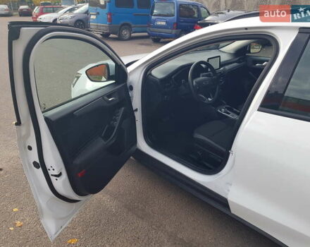 Белый Форд Фокус, объемом двигателя 1.5 л и пробегом 82 тыс. км за 18500 $, фото 20 на Automoto.ua