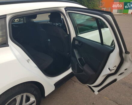 Белый Форд Фокус, объемом двигателя 1.5 л и пробегом 82 тыс. км за 19900 $, фото 38 на Automoto.ua