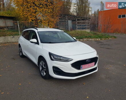 Белый Форд Фокус, объемом двигателя 1.5 л и пробегом 82 тыс. км за 18500 $, фото 4 на Automoto.ua