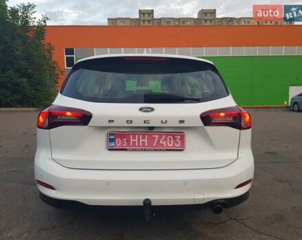 Белый Форд Фокус, объемом двигателя 1.5 л и пробегом 82 тыс. км за 19900 $, фото 15 на Automoto.ua