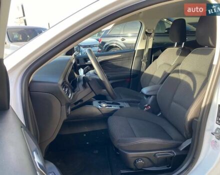 Білий Форд Фокус, об'ємом двигуна 1.5 л та пробігом 96 тис. км за 20000 $, фото 20 на Automoto.ua