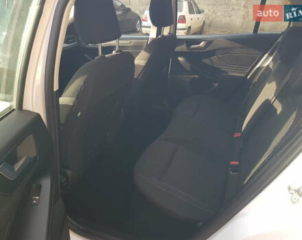 Белый Форд Фокус, объемом двигателя 1.5 л и пробегом 82 тыс. км за 18500 $, фото 38 на Automoto.ua