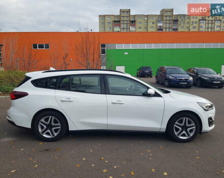 Белый Форд Фокус, объемом двигателя 1.5 л и пробегом 82 тыс. км за 18500 $, фото 5 на Automoto.ua