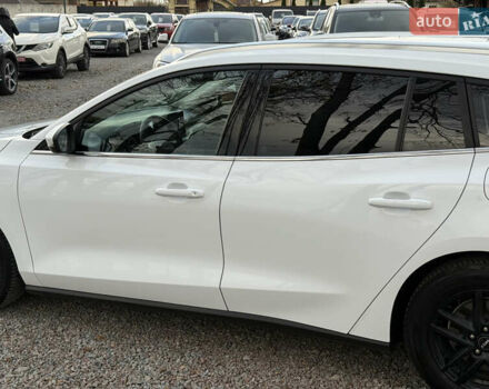 Білий Форд Фокус, об'ємом двигуна 1.5 л та пробігом 94 тис. км за 20500 $, фото 7 на Automoto.ua