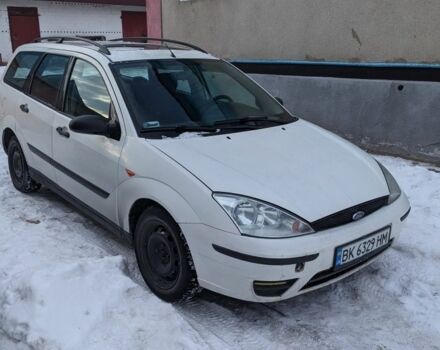 Белый Форд Фокус, объемом двигателя 1.8 л и пробегом 450 тыс. км за 2100 $, фото 1 на Automoto.ua