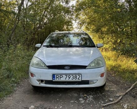 Білий Форд Фокус, об'ємом двигуна 1.8 л та пробігом 297 тис. км за 890 $, фото 1 на Automoto.ua