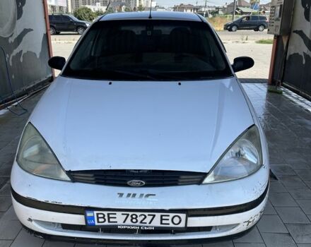 Білий Форд Фокус, об'ємом двигуна 2 л та пробігом 250 тис. км за 750 $, фото 1 на Automoto.ua