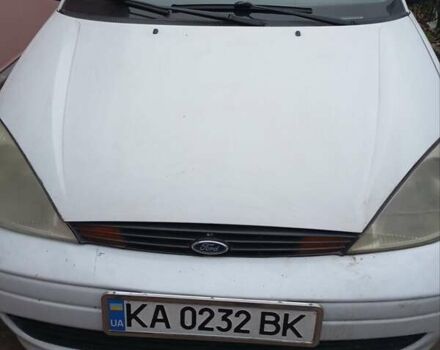 Белый Форд Фокус, объемом двигателя 2 л и пробегом 212 тыс. км за 2699 $, фото 1 на Automoto.ua