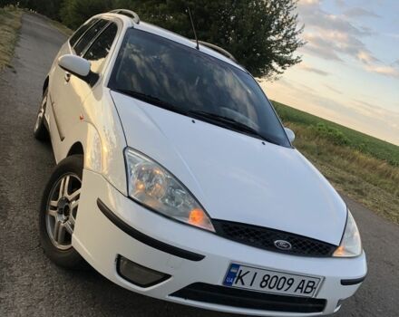 Білий Форд Фокус, об'ємом двигуна 1.6 л та пробігом 269 тис. км за 3100 $, фото 1 на Automoto.ua