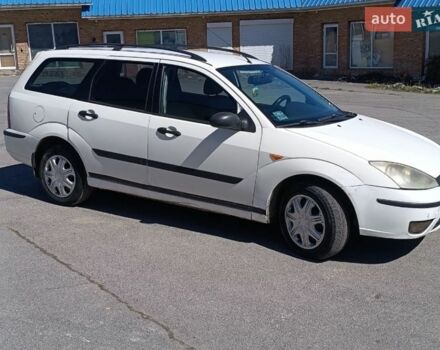 Белый Форд Фокус, объемом двигателя 1.8 л и пробегом 330 тыс. км за 3000 $, фото 1 на Automoto.ua