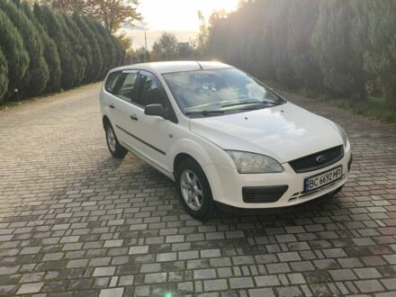 Белый Форд Фокус, объемом двигателя 1.6 л и пробегом 280 тыс. км за 3600 $, фото 1 на Automoto.ua