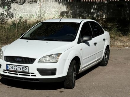 Белый Форд Фокус, объемом двигателя 1.6 л и пробегом 256 тыс. км за 4300 $, фото 1 на Automoto.ua