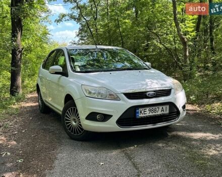 Белый Форд Фокус, объемом двигателя 1.6 л и пробегом 183 тыс. км за 5500 $, фото 1 на Automoto.ua