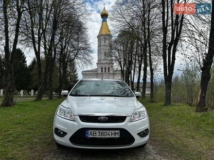 Белый Форд Фокус, объемом двигателя 1.6 л и пробегом 181 тыс. км за 4250 $, фото 1 на Automoto.ua