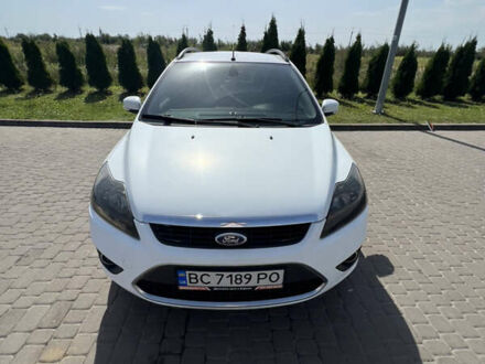 Белый Форд Фокус, объемом двигателя 1.6 л и пробегом 207 тыс. км за 4300 $, фото 1 на Automoto.ua