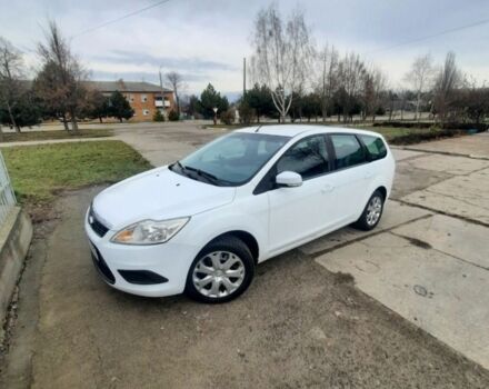 Білий Форд Фокус, об'ємом двигуна 2 л та пробігом 250 тис. км за 6500 $, фото 1 на Automoto.ua