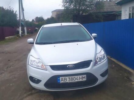 Білий Форд Фокус, об'ємом двигуна 1.6 л та пробігом 180 тис. км за 4500 $, фото 1 на Automoto.ua