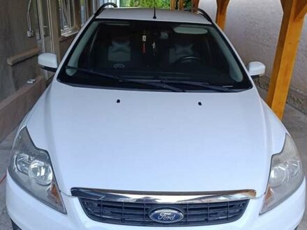 Белый Форд Фокус, объемом двигателя 1.6 л и пробегом 250 тыс. км за 5000 $, фото 1 на Automoto.ua