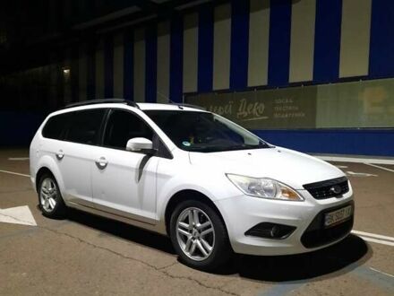 Белый Форд Фокус, объемом двигателя 1.6 л и пробегом 286 тыс. км за 5300 $, фото 1 на Automoto.ua