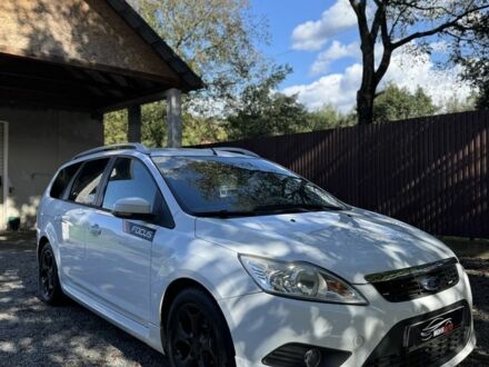 Форд Фокус 2009 у Хусте на Automoto.ua Білий Форд Фокус, об'ємом двигуна 1.6 л та пробігом 240 тис. км за 4750 $, фото 1 на Automoto.ua