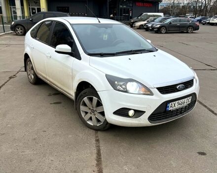 Білий Форд Фокус, об'ємом двигуна 1.6 л та пробігом 171 тис. км за 5800 $, фото 1 на Automoto.ua
