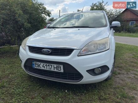 Білий Форд Фокус, об'ємом двигуна 1.56 л та пробігом 260 тис. км за 6000 $, фото 1 на Automoto.ua