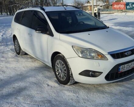 Белый Форд Фокус, объемом двигателя 1.6 л и пробегом 205 тыс. км за 5850 $, фото 1 на Automoto.ua