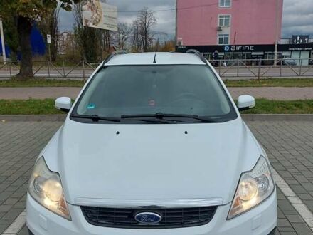Форд Фокус 2009 у Хмельницькому на Automoto.ua Білий Форд Фокус, об'ємом двигуна 1.6 л та пробігом 250 тис. км за 5250 $, фото 1 на Automoto.ua