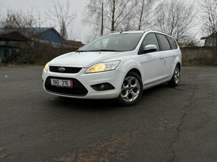 Белый Форд Фокус, объемом двигателя 1.6 л и пробегом 234 тыс. км за 6200 $, фото 1 на Automoto.ua