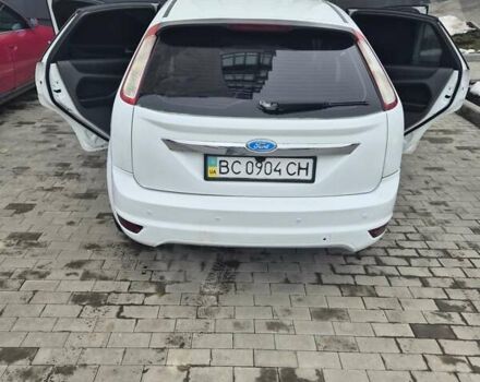 Білий Форд Фокус, об'ємом двигуна 1.6 л та пробігом 280 тис. км за 4500 $, фото 1 на Automoto.ua