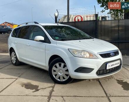 Білий Форд Фокус, об'ємом двигуна 1.56 л та пробігом 290 тис. км за 5490 $, фото 1 на Automoto.ua